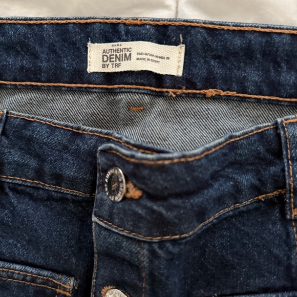 Denim skirt - Picture 3 of 3